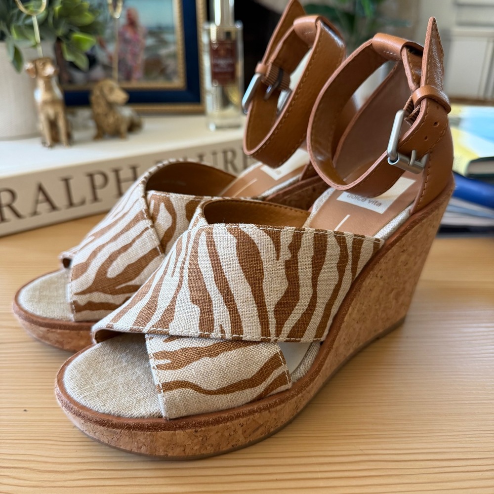 Dolce Vita Zebra Print Canvas Cork Wedge Sandals Tan Cream Size 6.5